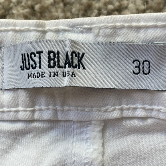 White Sunny Jeans - Picture 4 of 6